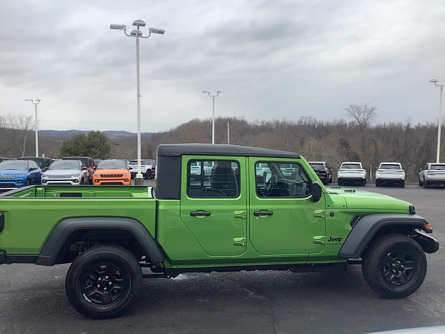 2026 Jeep Gladiator SPORT 4X4 - 3