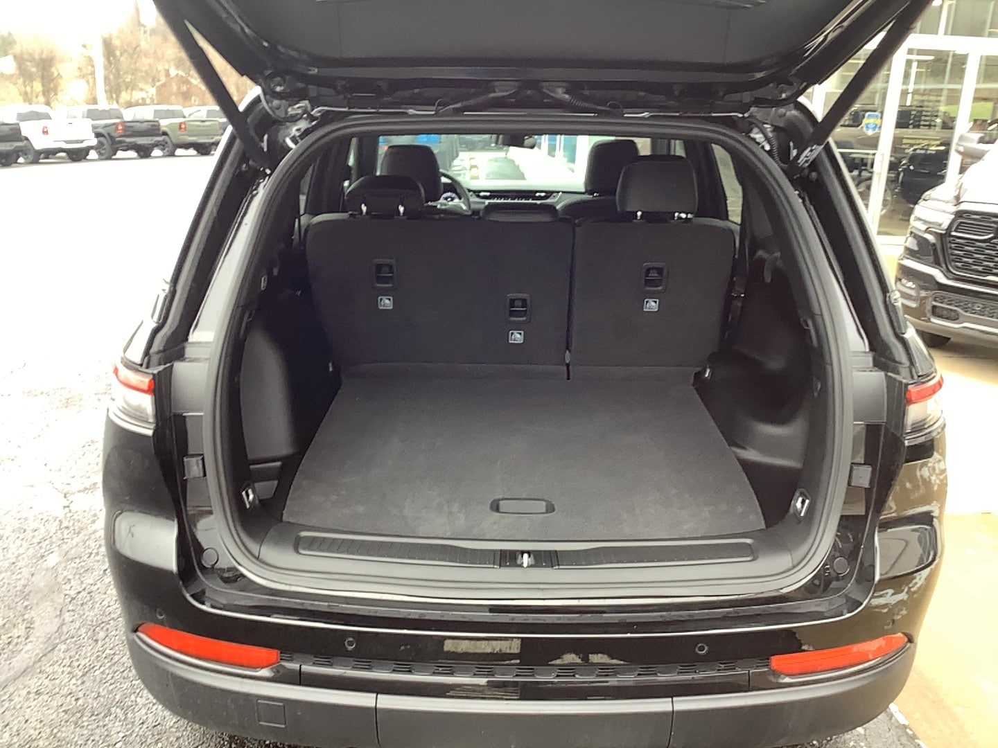 2025 Jeep Grand Cherokee ALTITUDE X 4X4 - 5