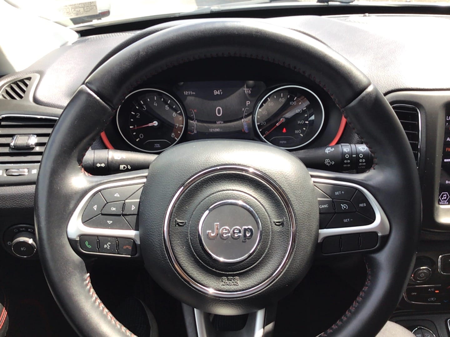 2017 Jeep Compass Trailhawk - 9