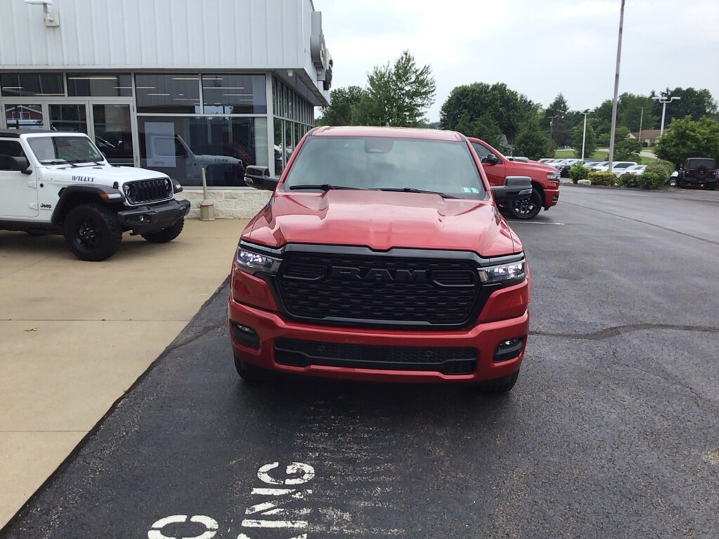 New 2026 Ram 1500 BIG HORN CREW CAB 4X4 5'7 BOX Pickup