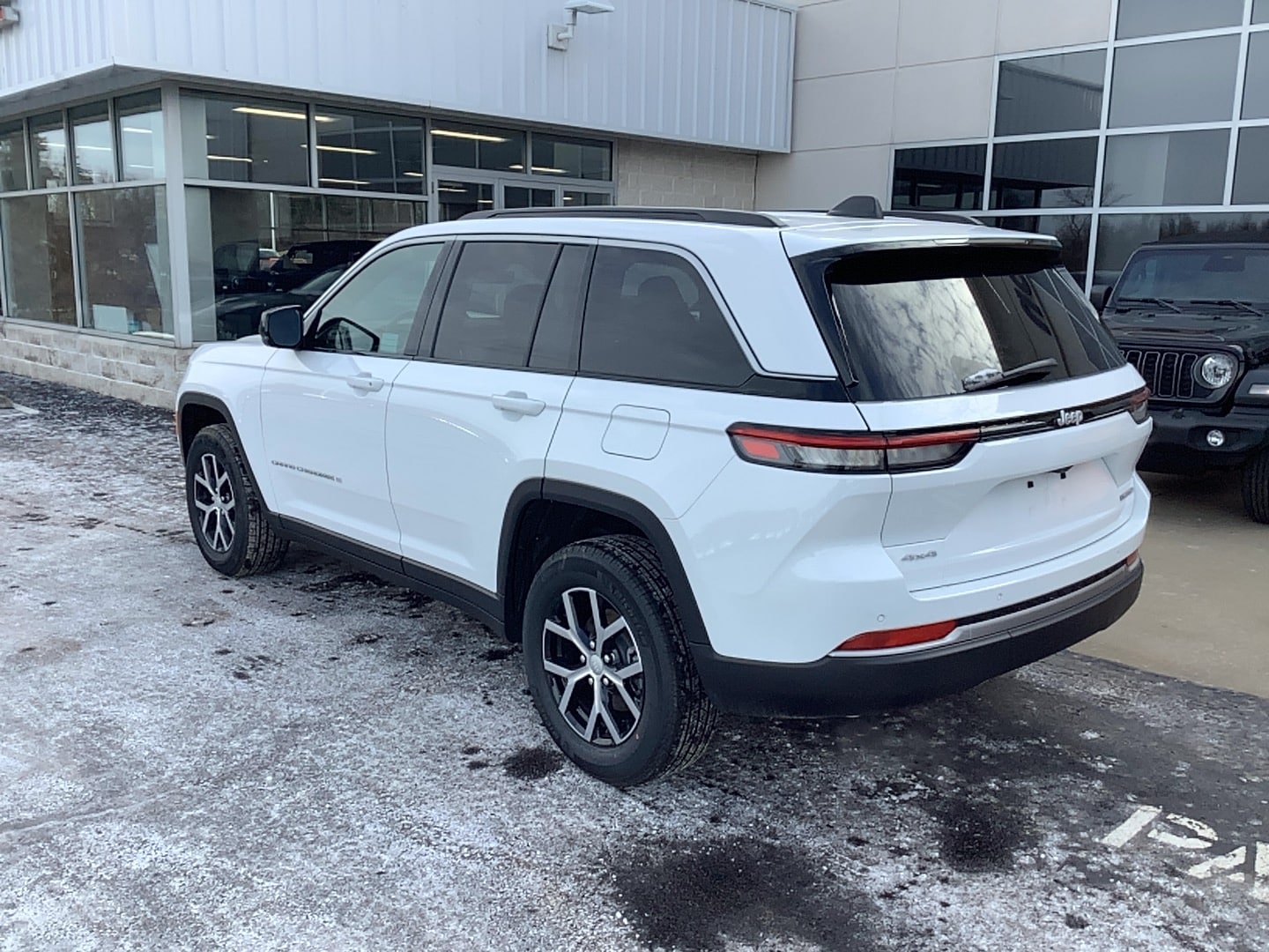 2026 Jeep Grand Cherokee LIMITED 4X4 - 6