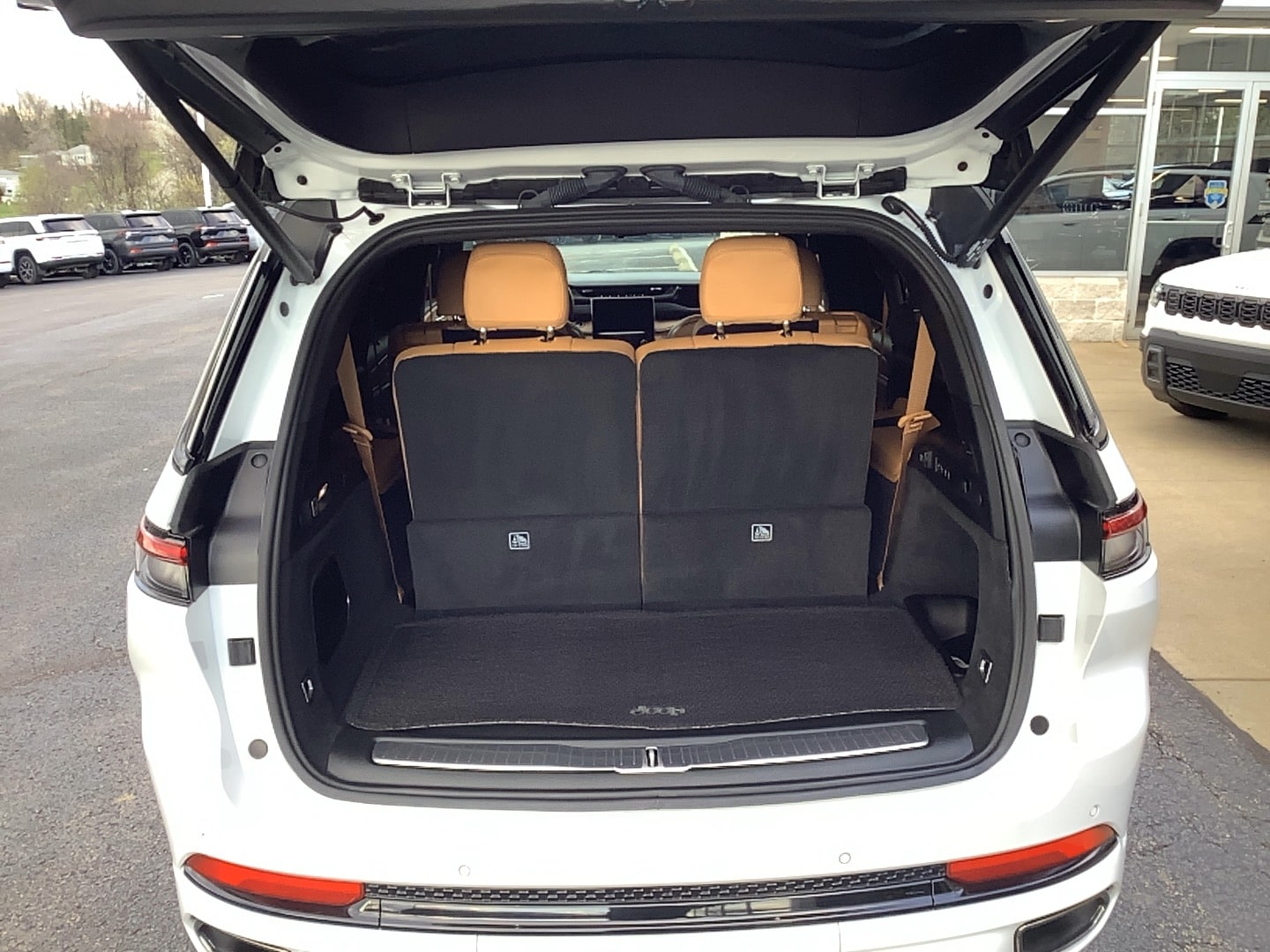 2024 Jeep Grand Cherokee L Summit Reserve Bright White Clearcoat at Solomon CJD Carmichaels