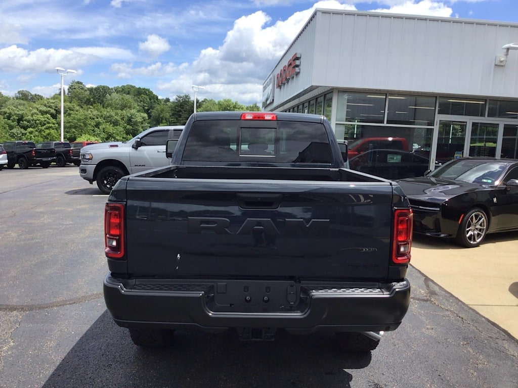 New 2026 Ram 2500 WARLOCK CREW CAB 4X4 6'4 BOX Pickup