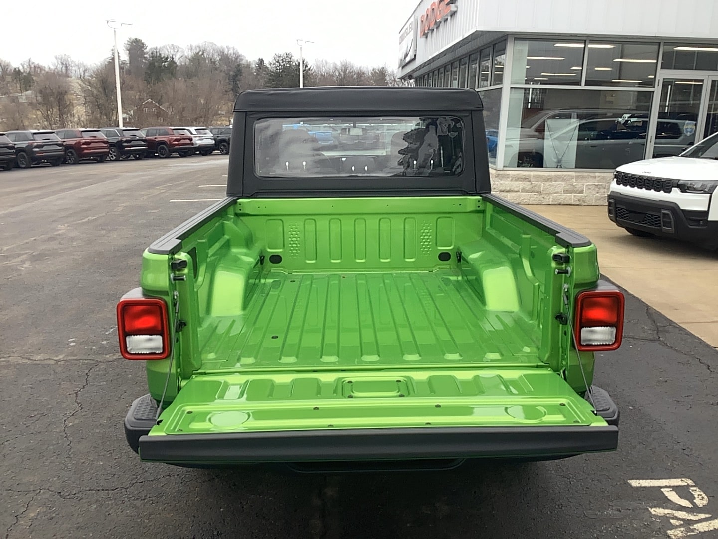 2026 Jeep Gladiator SPORT 4X4 - 4