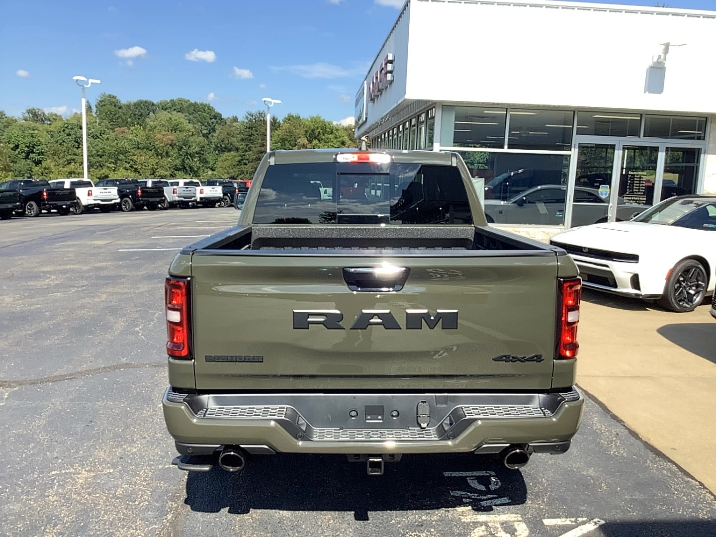 2027 Ram 1500 photo 7 of 13