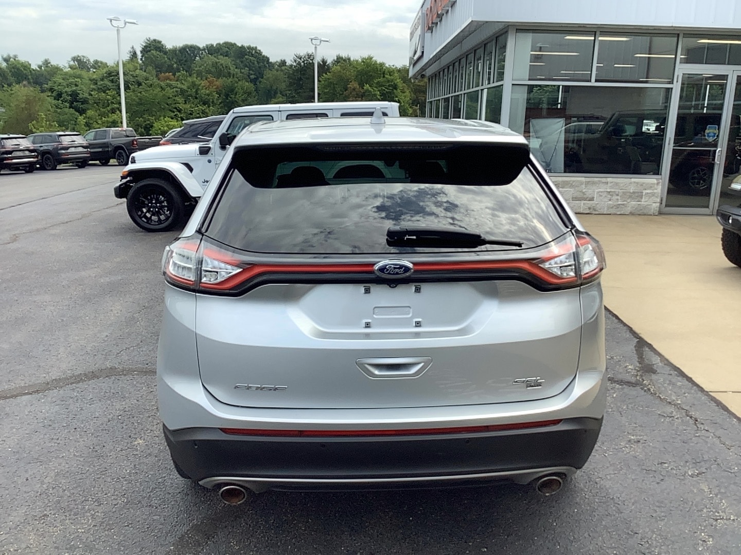 2016 Ford Edge SEL - 3