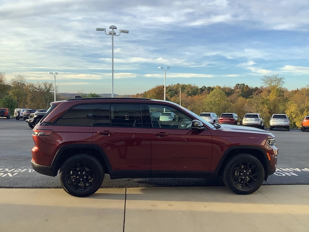 Certified 2024 Jeep Grand Cherokee Altitude Altitude 4x4