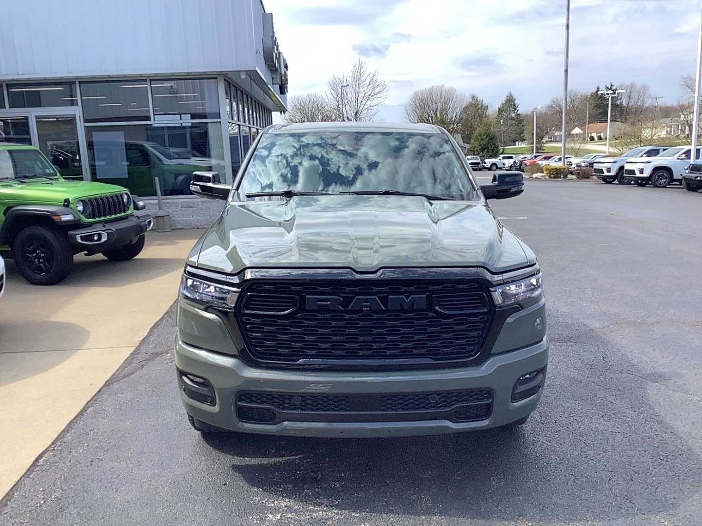 2026 Ram 1500 BIG HORN CREW CAB 4X4 5'7 BOX Canyon Lake at Solomon CJD Carmichaels