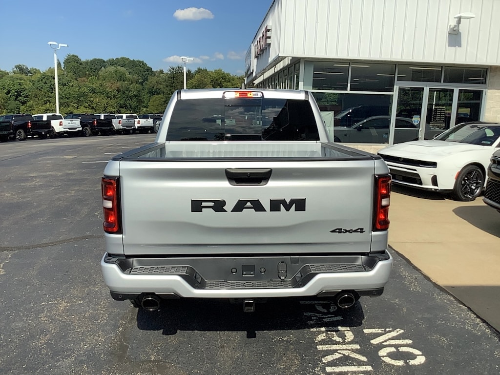 New 2027 Ram 1500 Express Pickup