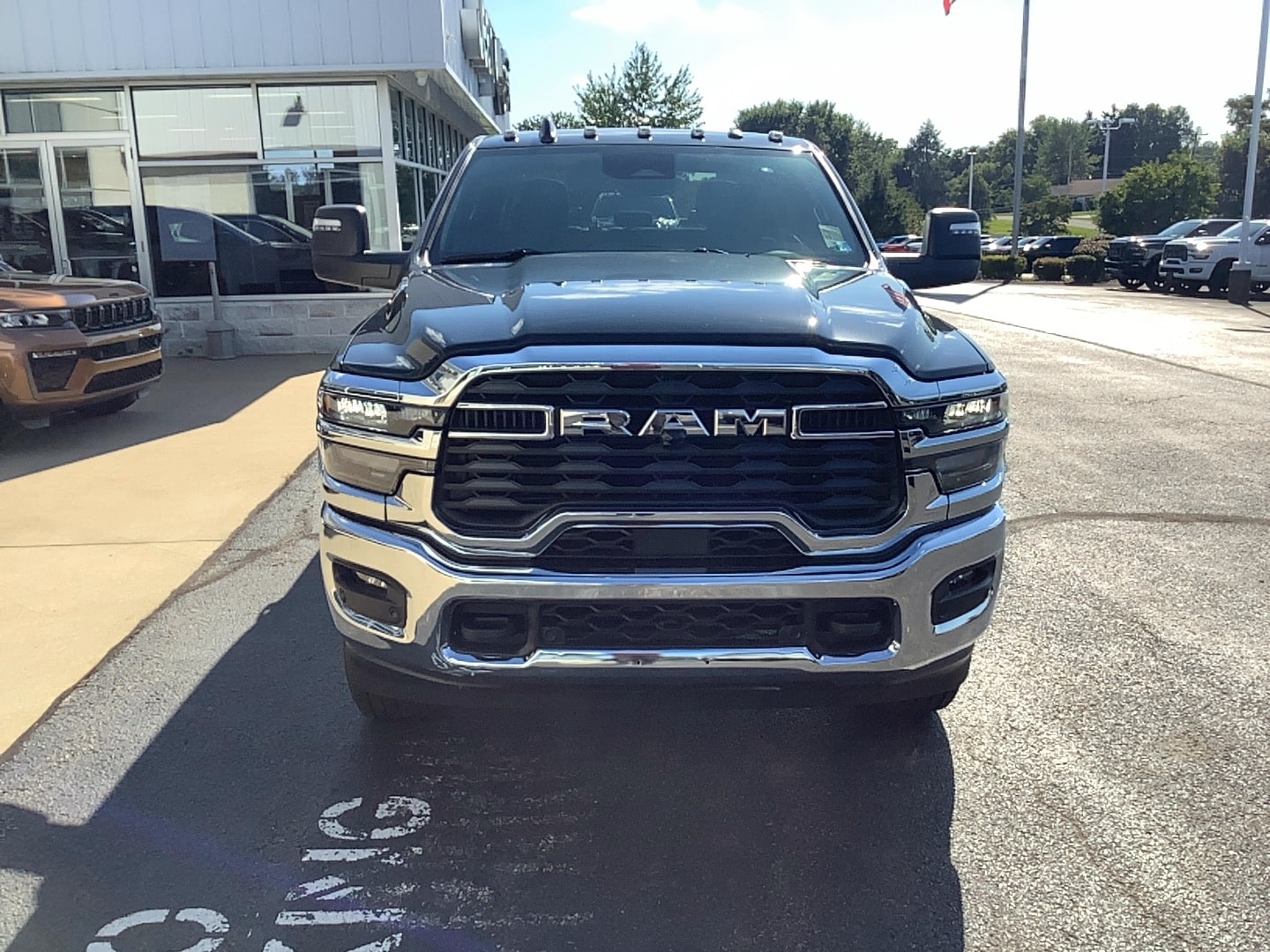 2026 Ram 2500 BIG HORN CREW CAB 4X4 6'4 BOX Diamond Black Crystal Pearlcoat at Solomon CJD Brownsville