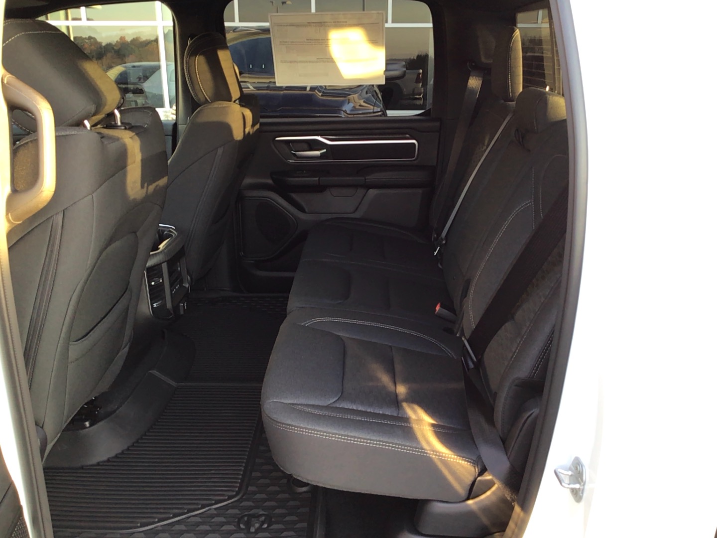 2027 Ram 1500 photo 9 of 14