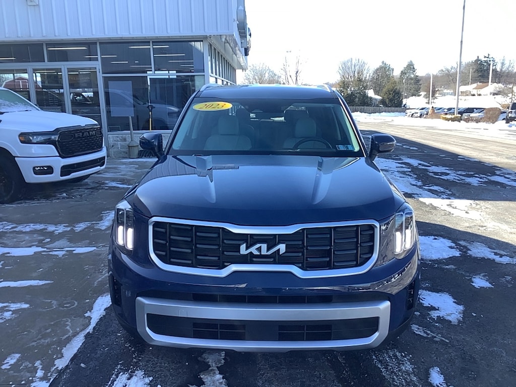 Certified 2023 Kia Telluride S S AWD