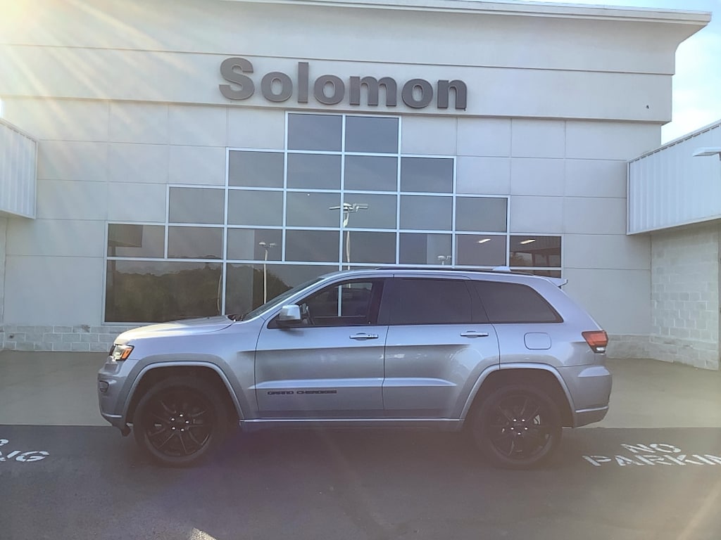 Used 2020 Jeep Grand Cherokee Altitude Altitude 4x4