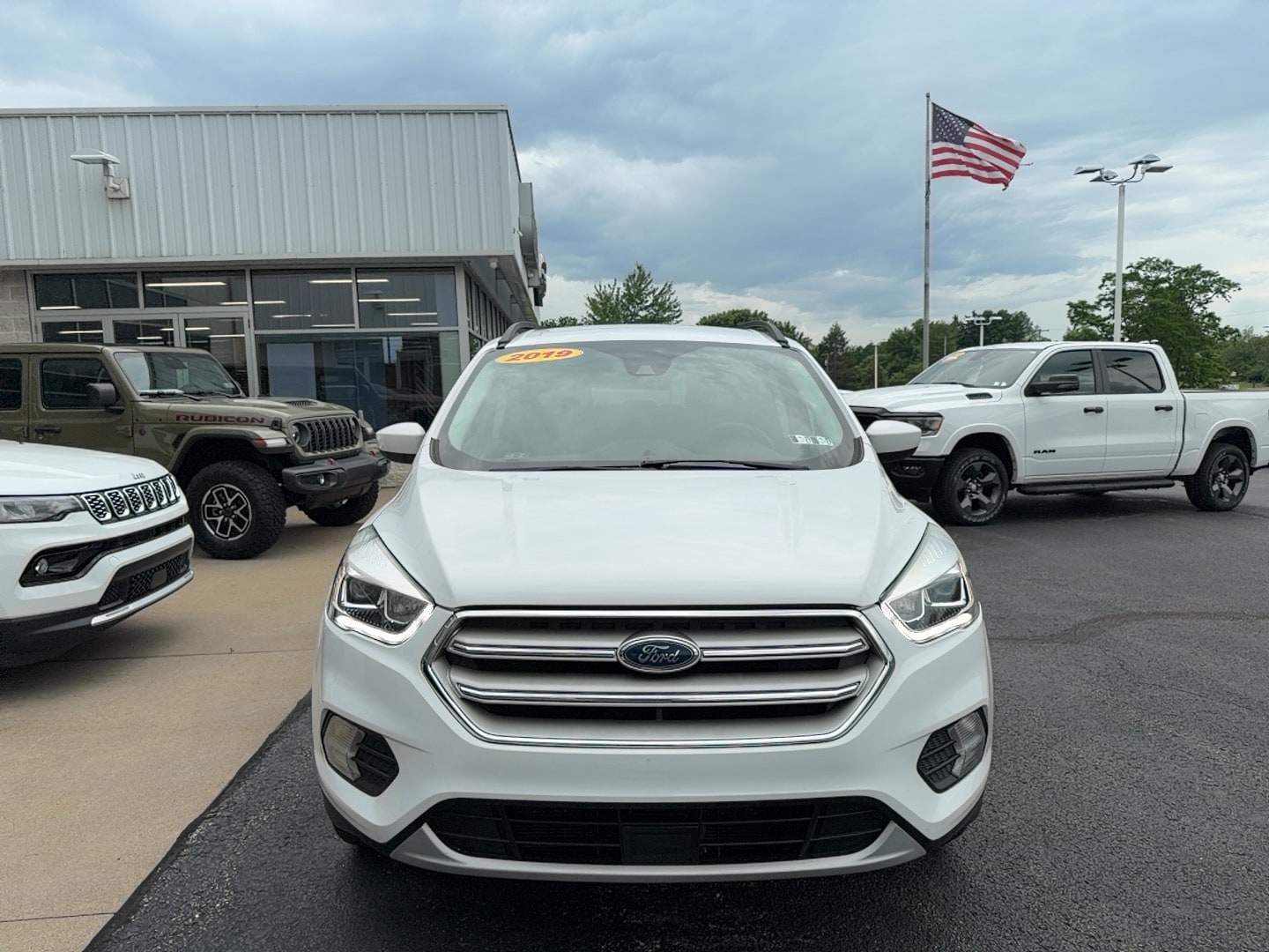 2019 Ford Escape SEL - 2