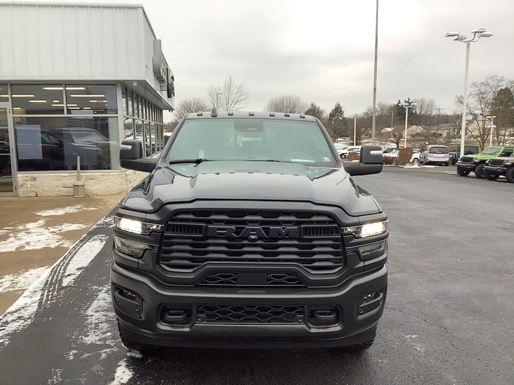 New 2026 Ram 2500 WARLOCK CREW CAB 4X4 6'4 BOX Pickup