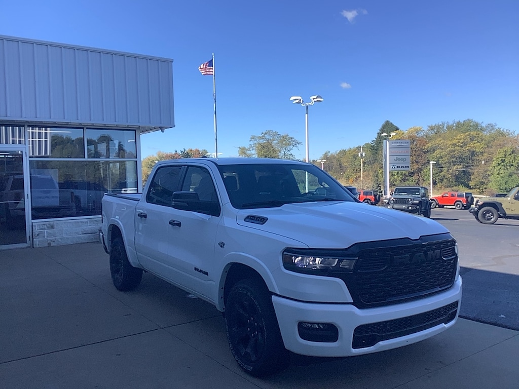 New 2026 Ram 1500 BIG HORN CREW CAB 4X4 5'7 BOX Pickup