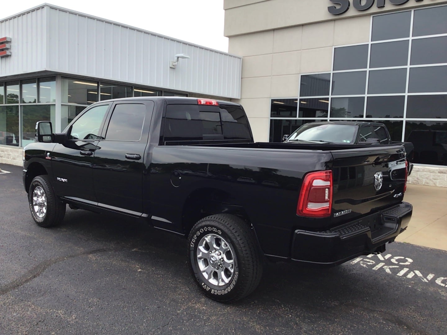 2024 Ram 2500 Laramie - 4