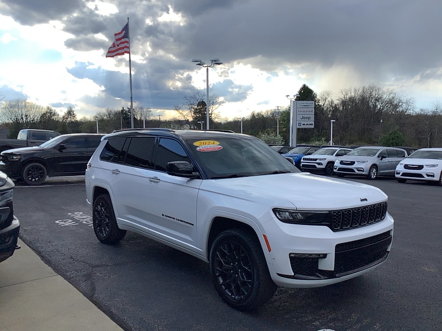 2024 Jeep Grand Cherokee L Summit Reserve Bright White Clearcoat at Solomon CJD Carmichaels