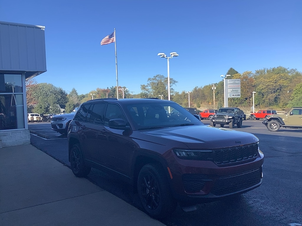 New 2025 Jeep Grand Cherokee ALTITUDE X 4X4 Sport Utility