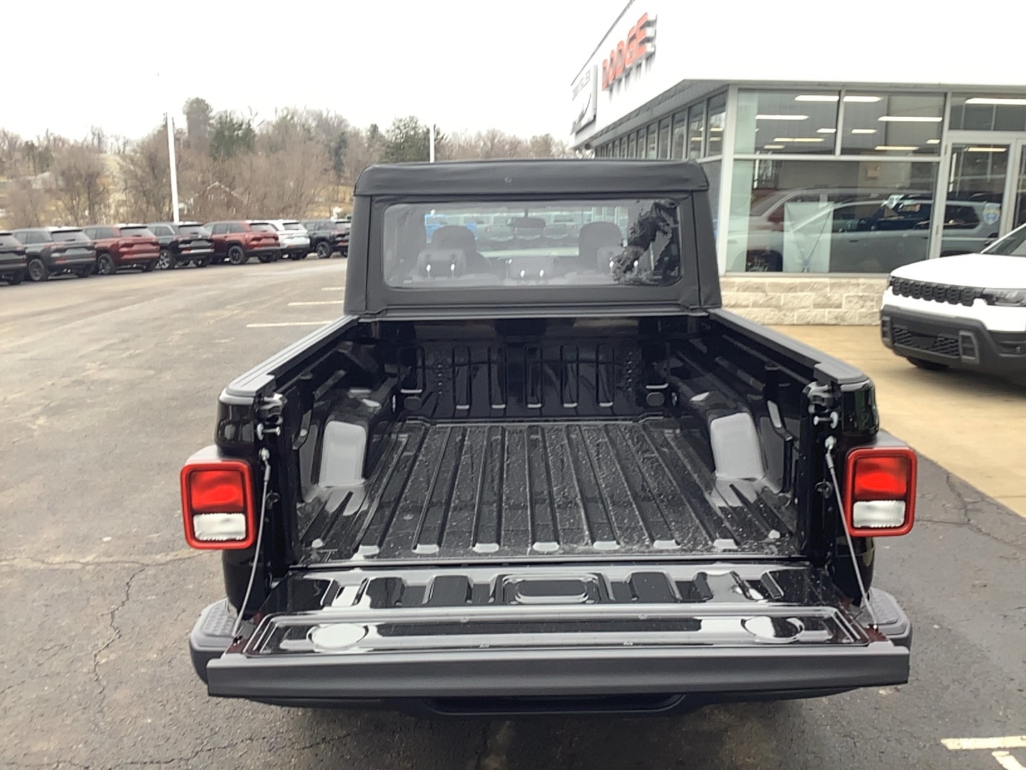 2026 Jeep Gladiator SPORT 4X4 - 5