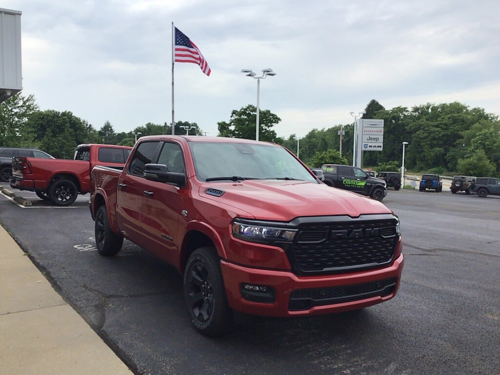 New 2026 Ram 1500 BIG HORN CREW CAB 4X4 5'7 BOX Pickup