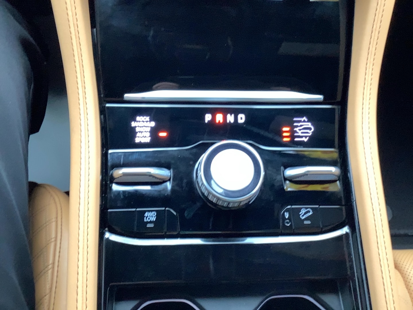 2024 Jeep Grand Cherokee L Summit Reserve Bright White Clearcoat at Solomon CJD Carmichaels