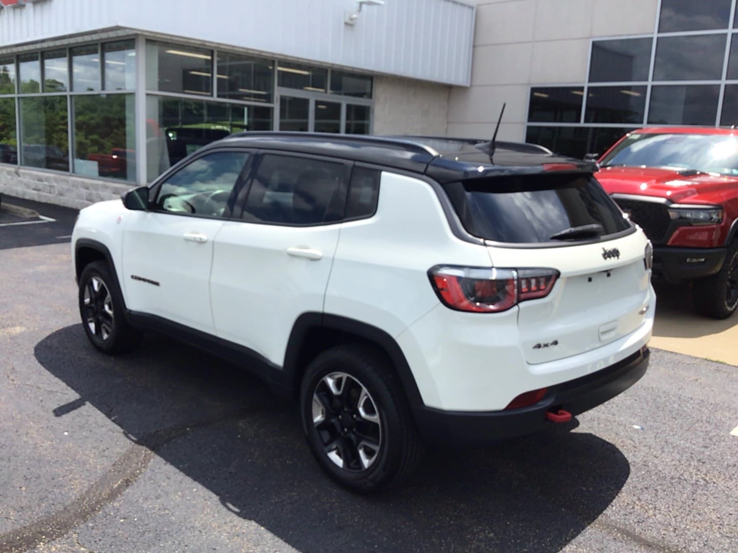 2017 Jeep Compass Trailhawk - 5