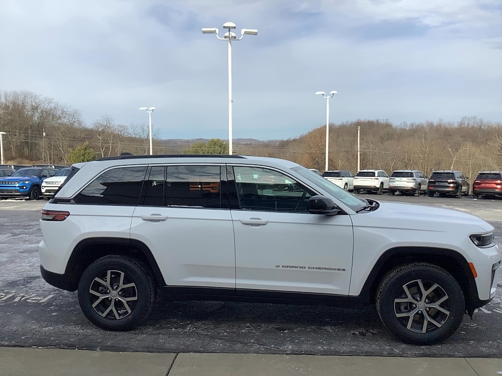 New 2026 Jeep Grand Cherokee LIMITED 4X4 Sport Utility