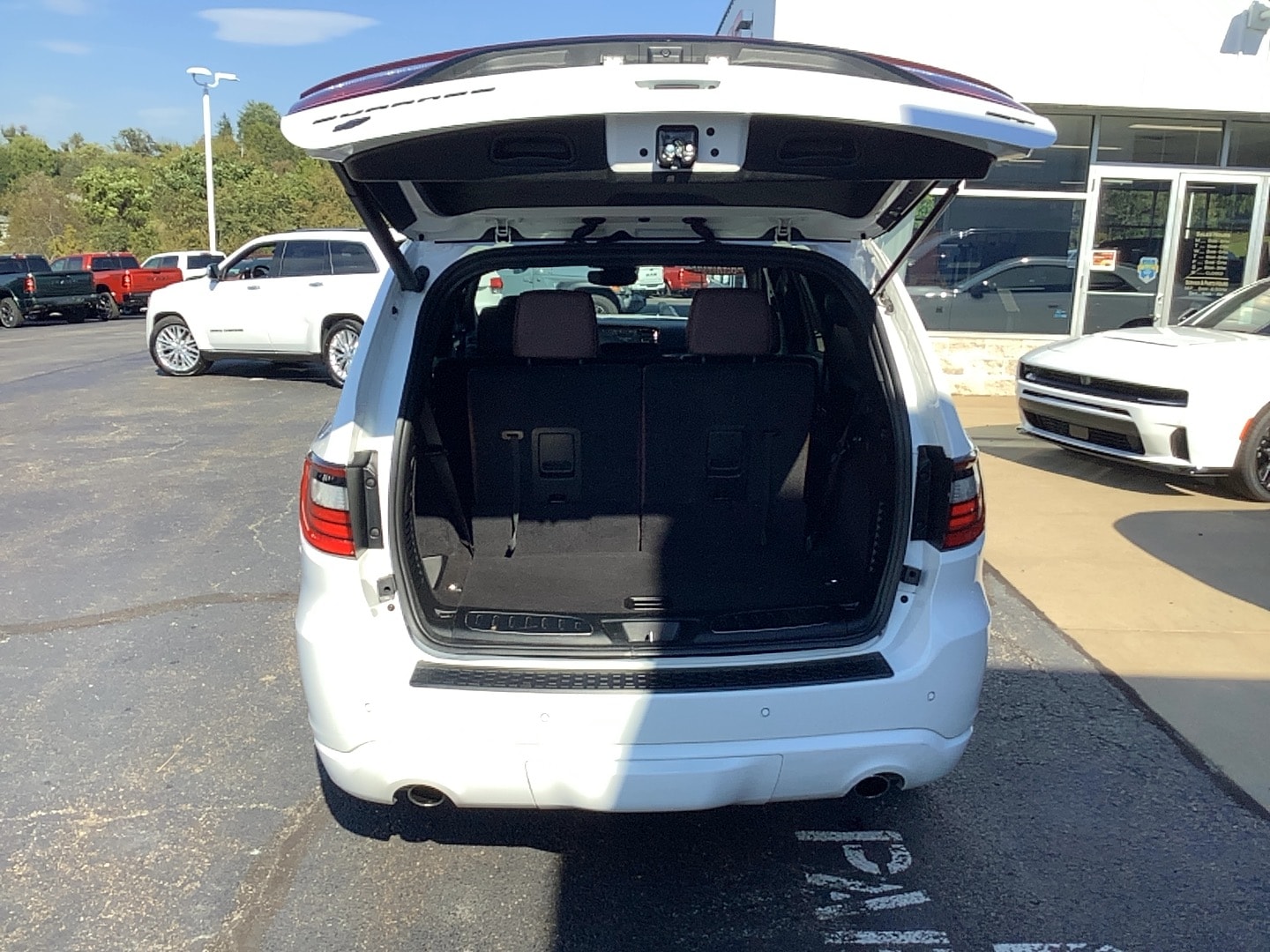 2025 Dodge Durango photo 5 of 15