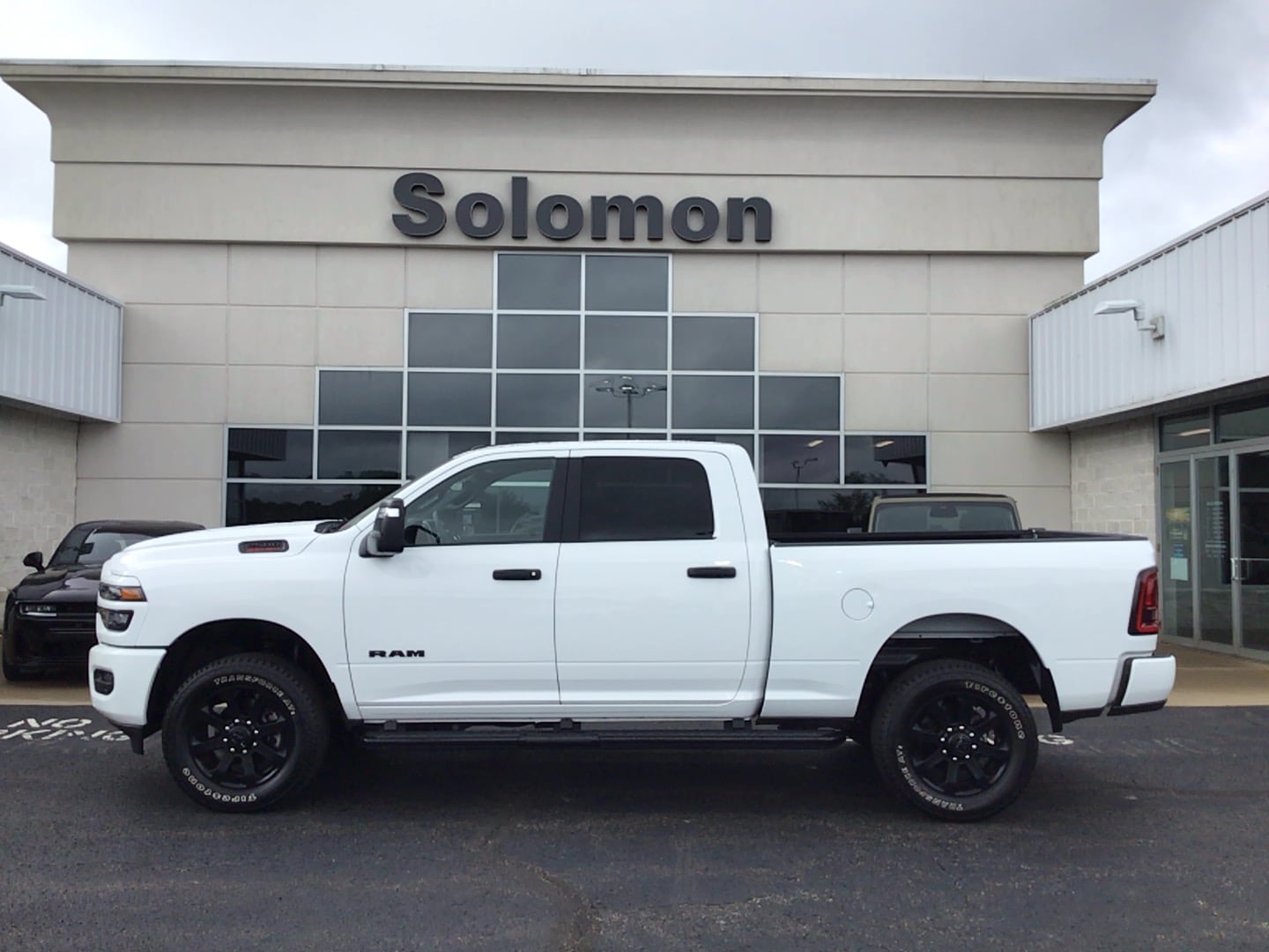 2025 RAM 2500 Big Horn 4X4 Crew Cab SWB's photo