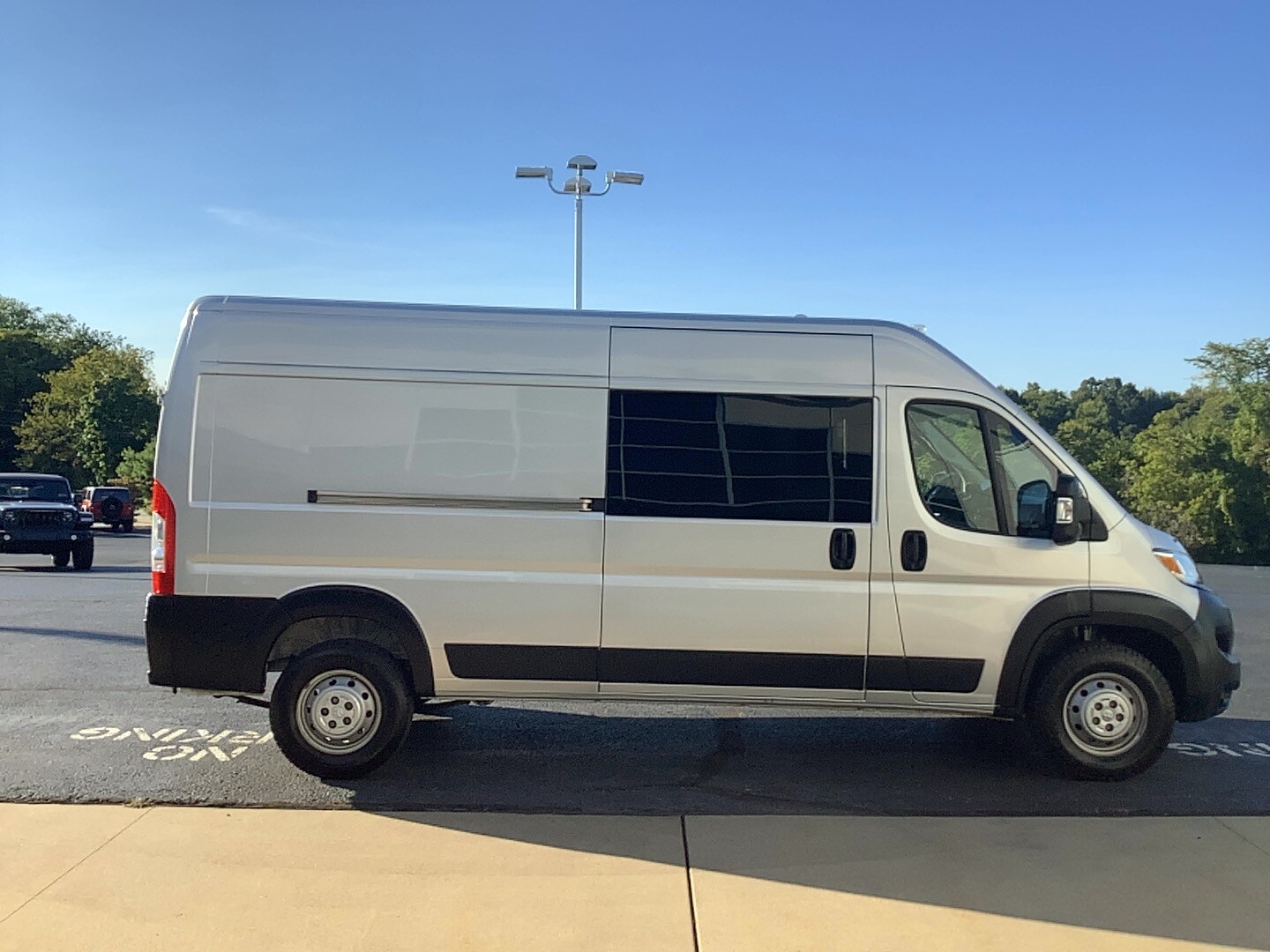 2023 Ram ProMaster 2500 photo 4