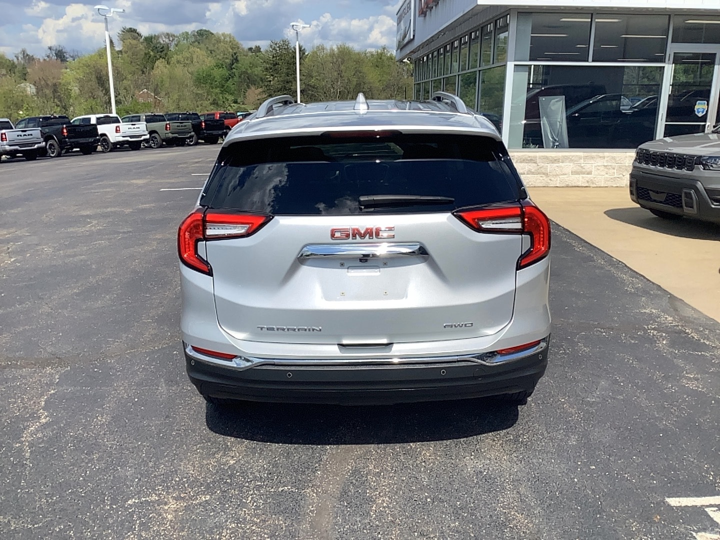2022 GMC Terrain SLT - 3