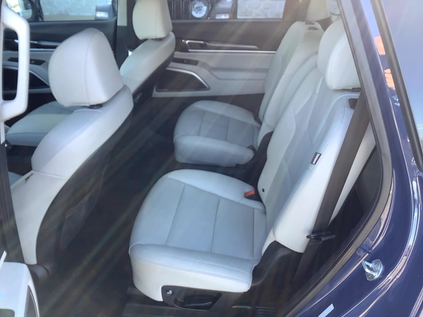 2023 Kia Telluride S - 8