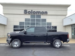 2026 Ram 2500 TRADESMAN CREW CAB 4X4 6'4 BOX Pickup