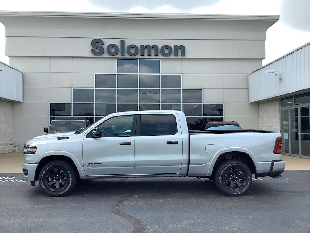 New 2026 Ram 1500 BIG HORN CREW CAB 4X4 6'4 BOX Pickup