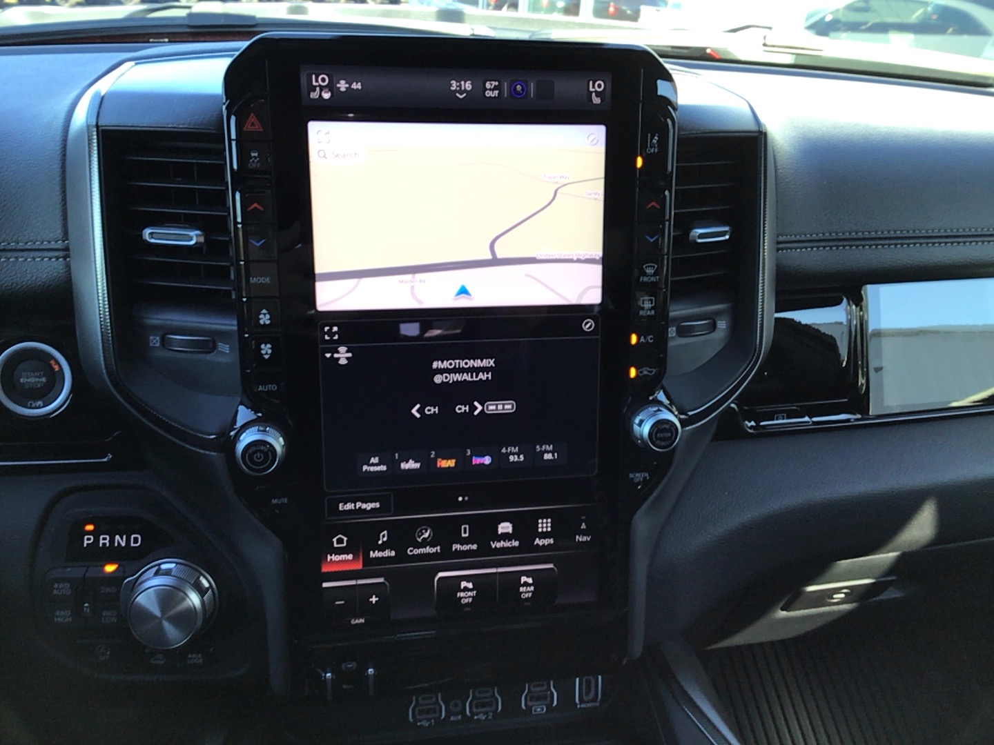 2026 Ram 1500 photo 12 of 13