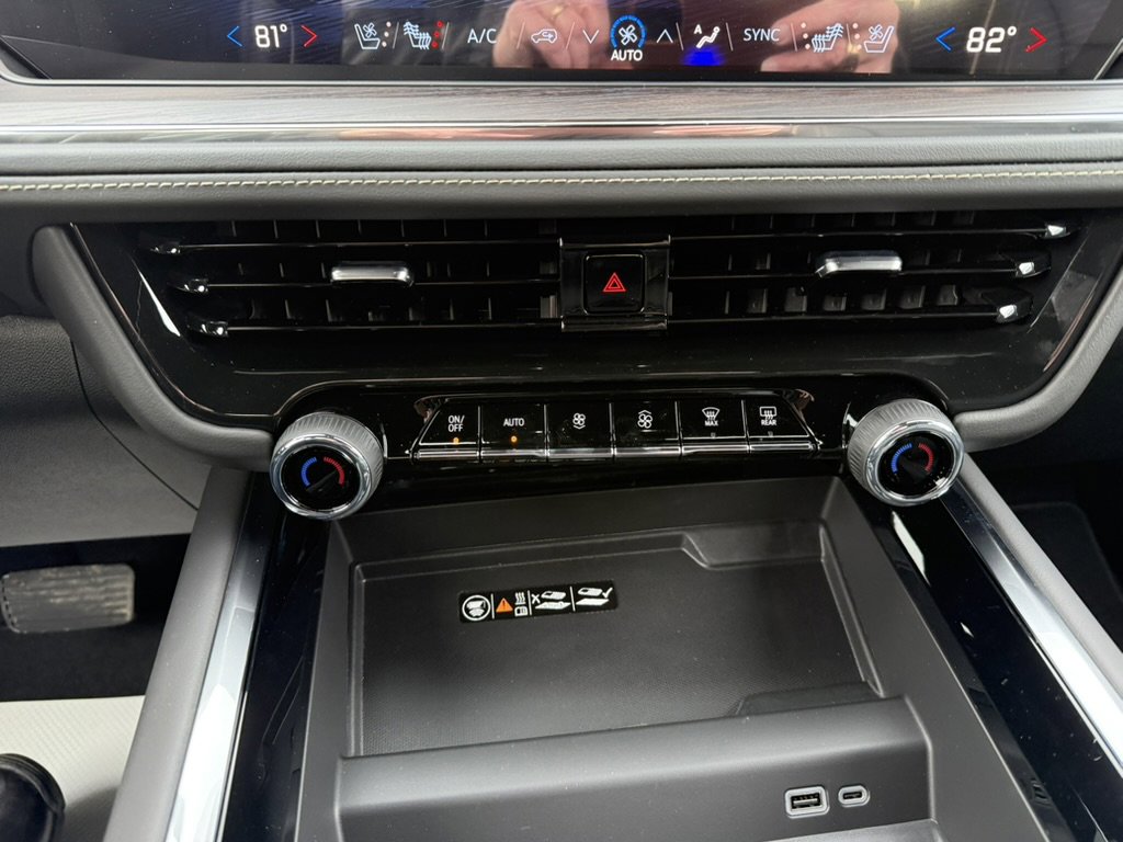 2026 Chevrolet Tahoe Premier - Photo 17