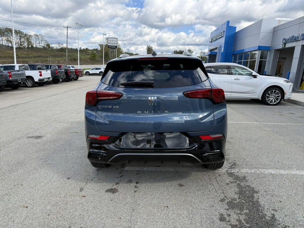 2026 Buick Encore GX Sport Touring photo 4