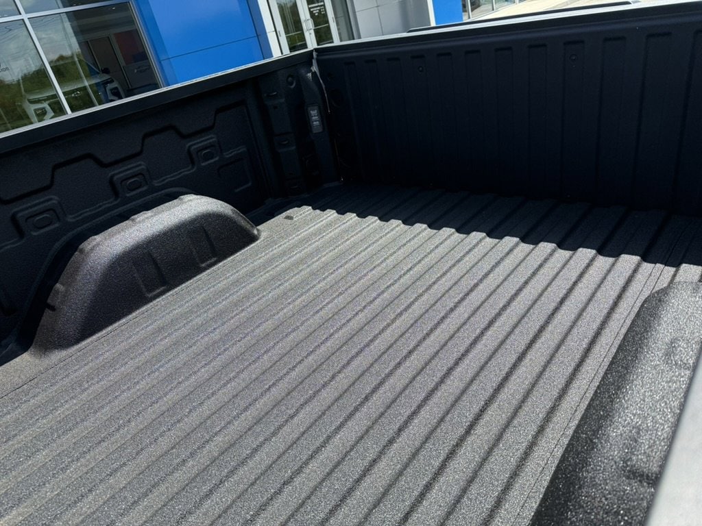 2026 Chevrolet Silverado 1500 LT Trail Boss - Photo 10
