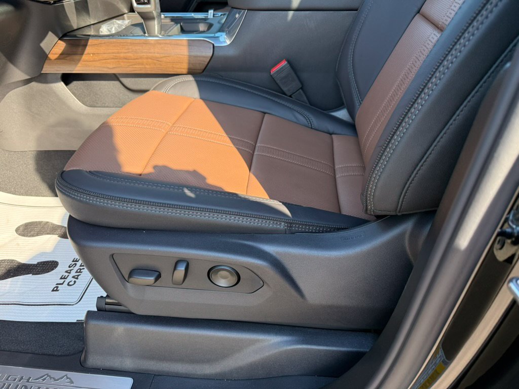 2026 Chevrolet Silverado 1500 High Country - Photo 14