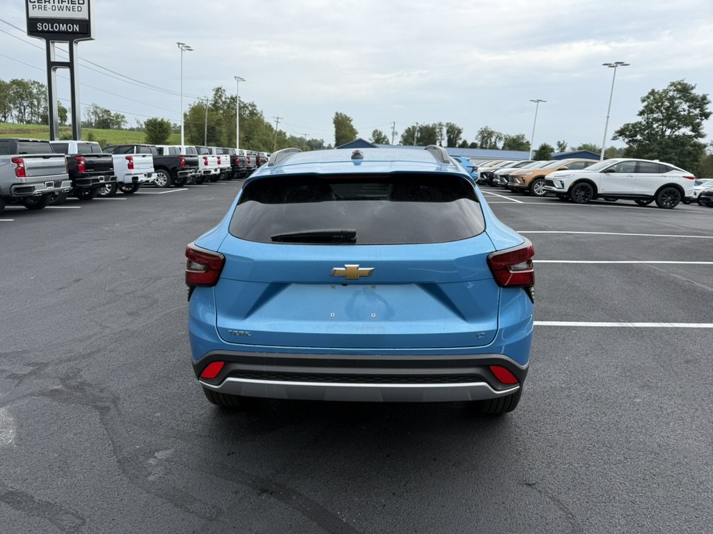 New 2026 Chevrolet Trax LT SUV