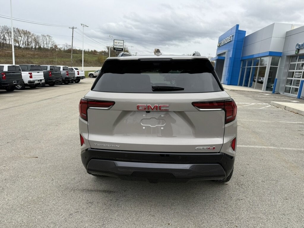 New 2026 GMC Terrain AT4 SUV