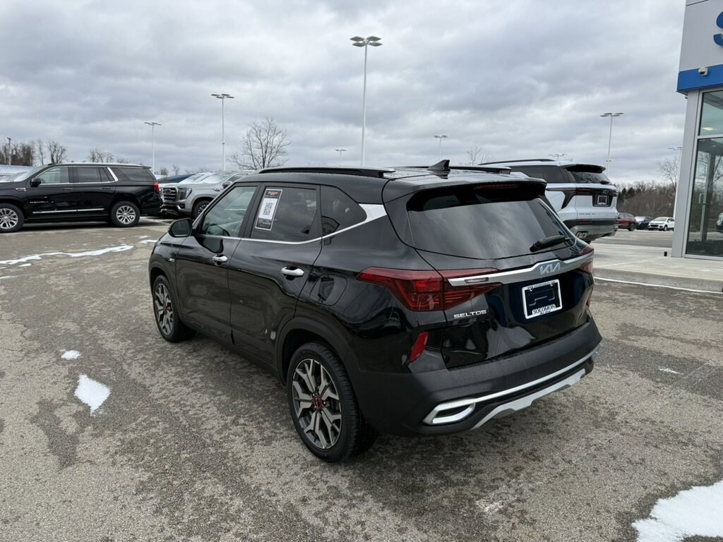 Used 2022 Kia Seltos SX SUV