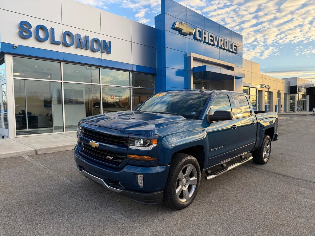 Used 2018 Chevrolet Silverado 1500 LT w/2LT Truck Crew Cab