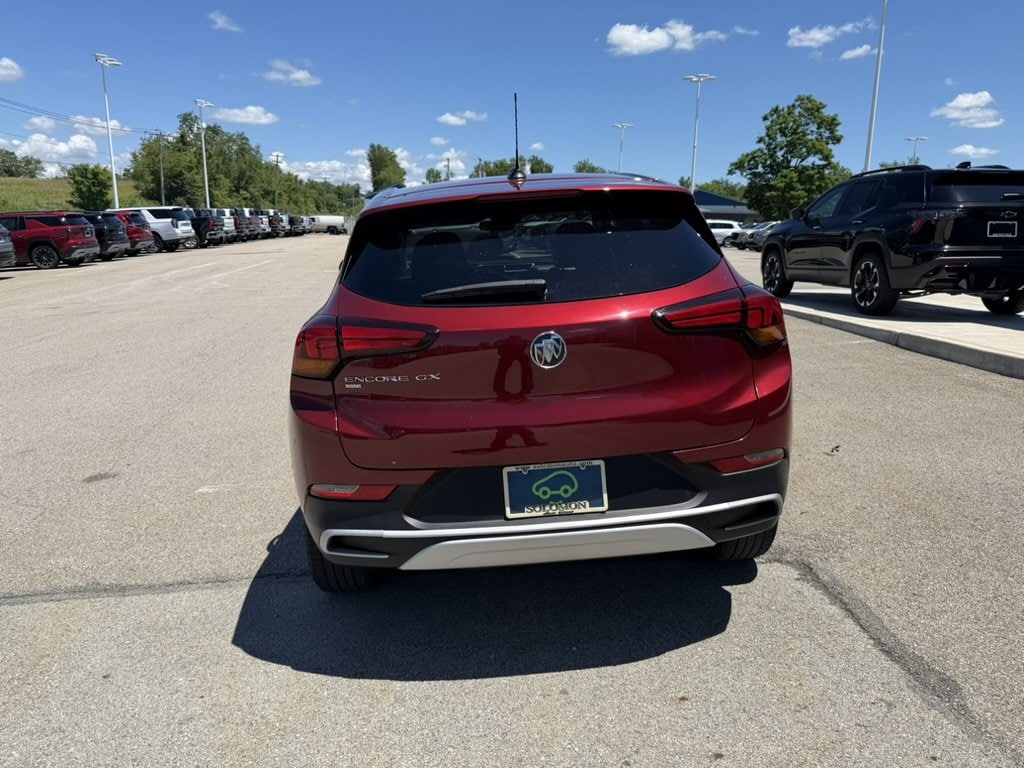 Used 2023 Buick Encore GX Preferred SUV