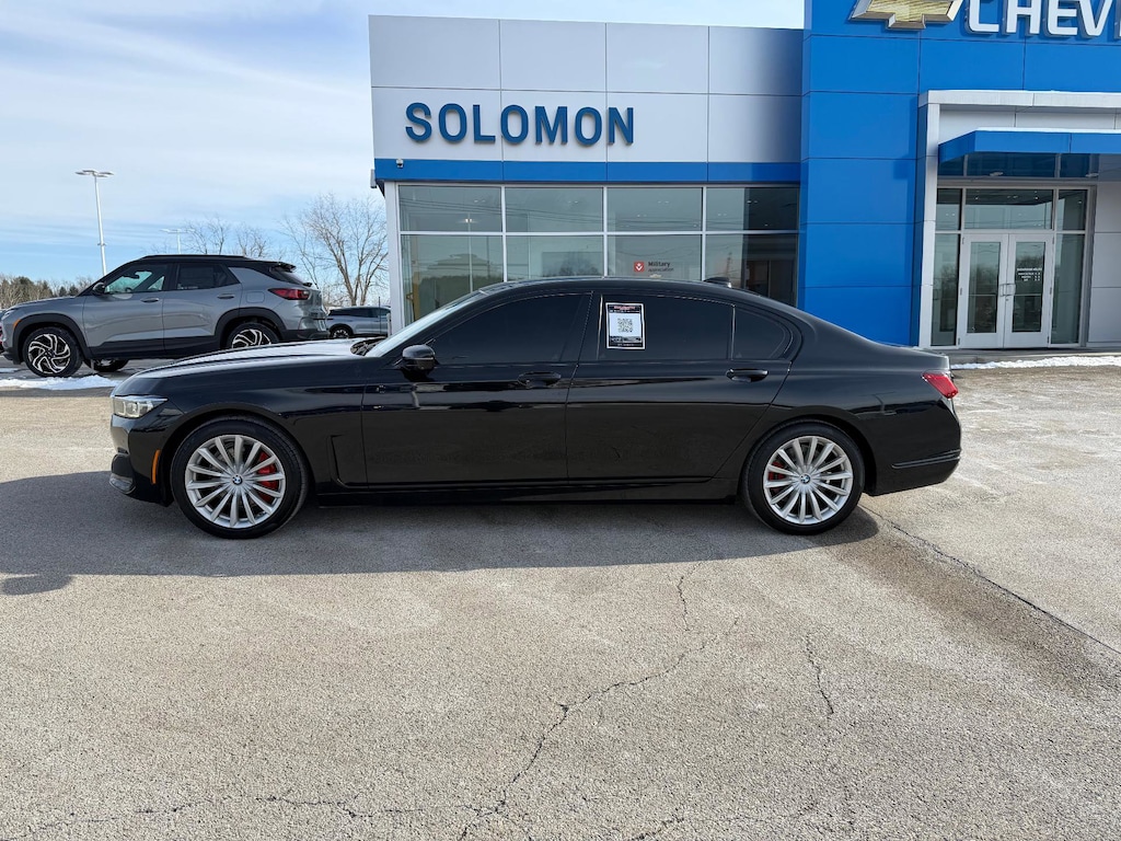 Used 2020 BMW 740i Sedan