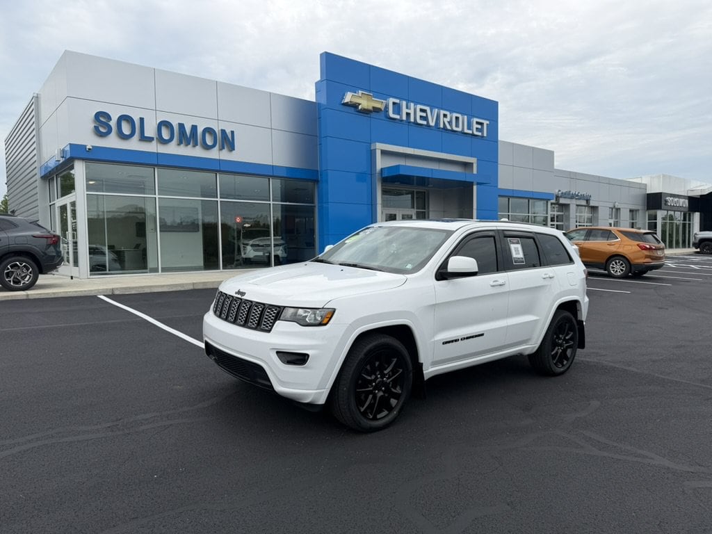 Used 2020 Jeep Grand Cherokee Altitude SUV