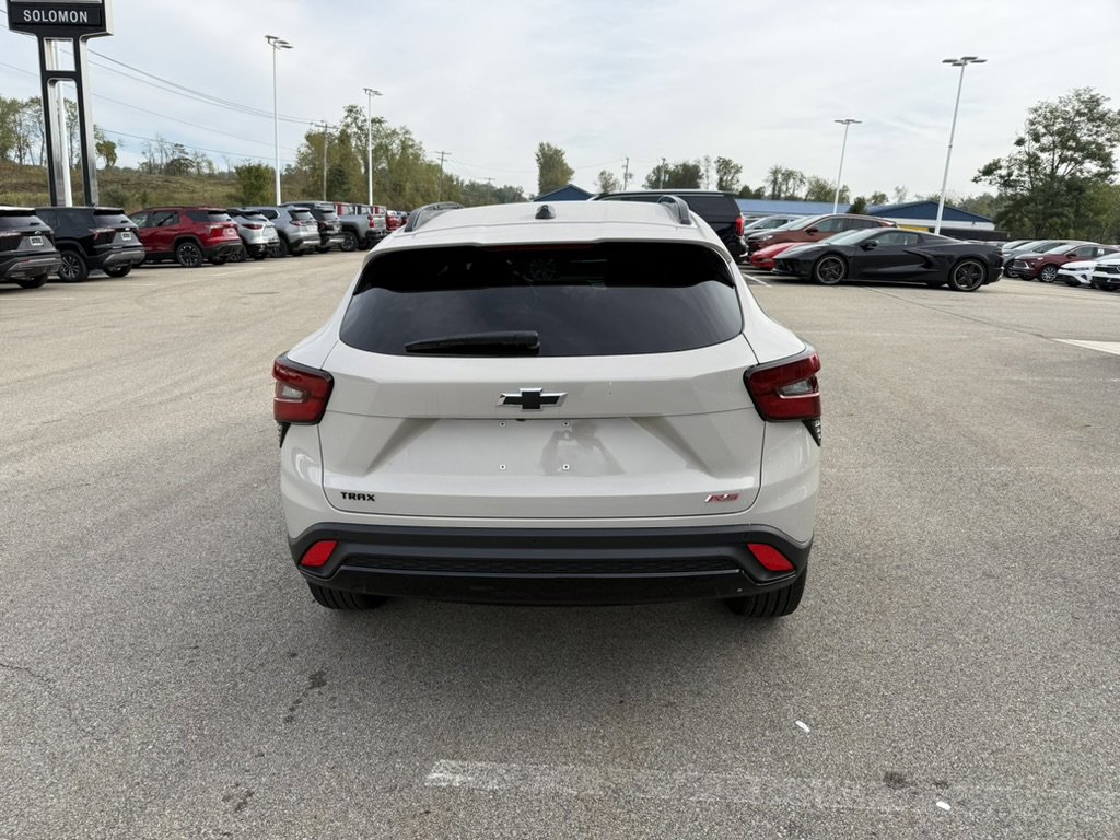 2026 Chevrolet Trax photo 4