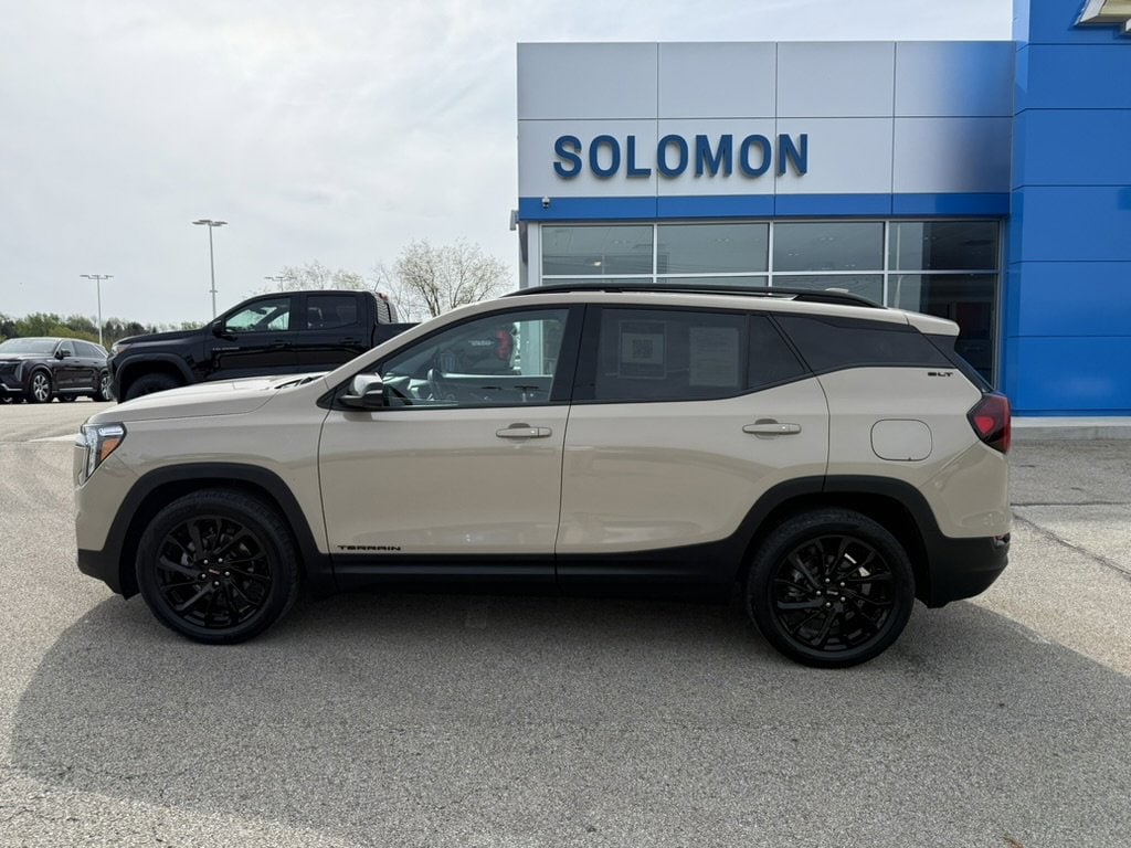 Used 2023 GMC Terrain SLT SUV