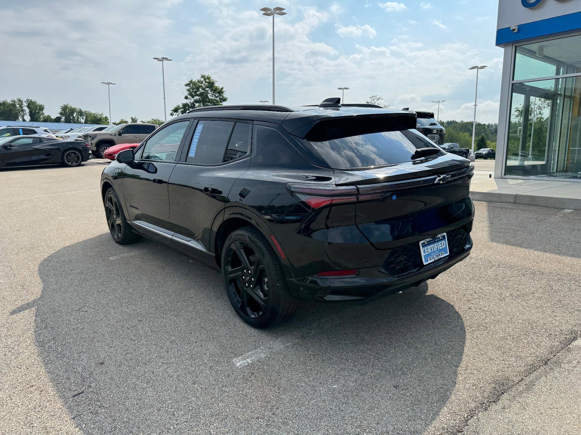 2024 Chevrolet Equinox EV 3RS photo 3
